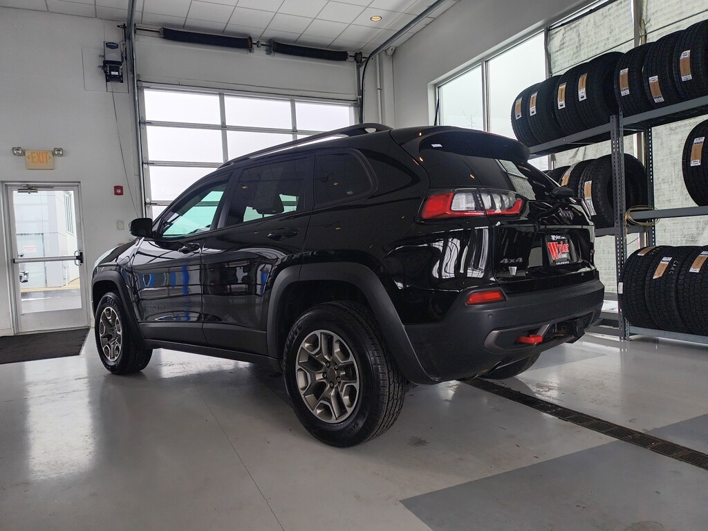 Used 2021 Jeep Cherokee Trailhawk 4x4 SUV