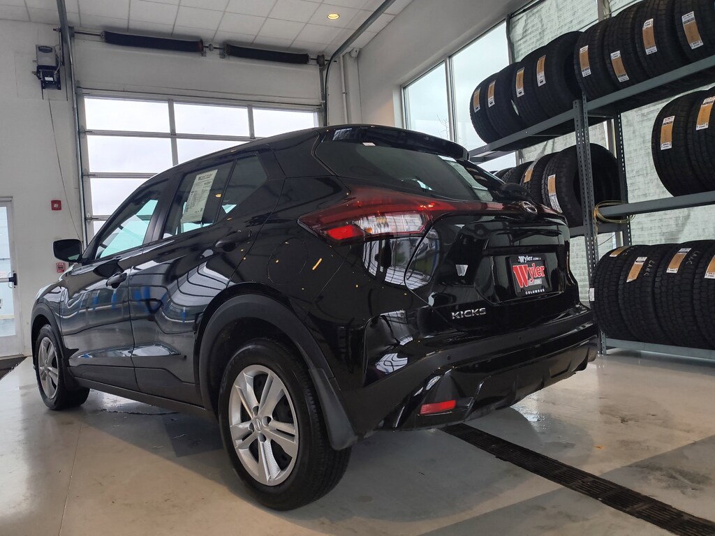 Used 2024 Nissan Kicks S FWD SUV