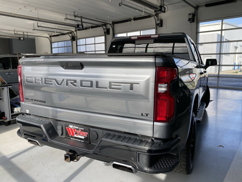 Used 2020 Chevrolet Silverado 1500 4WD Crew Cab 147 LT Trail Boss Truck