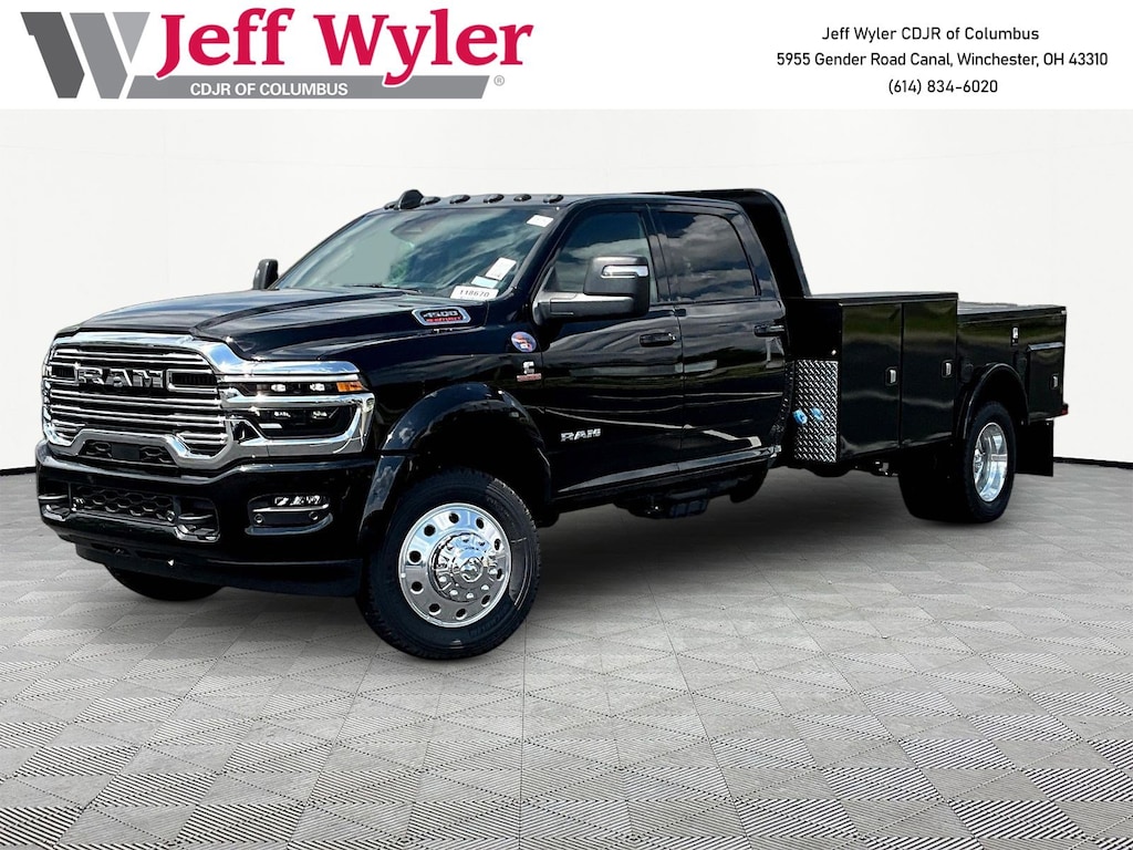 New 2026 Ram 4500 Chassis Cab BIG HORN CREW 4X4 84' CA Pickup