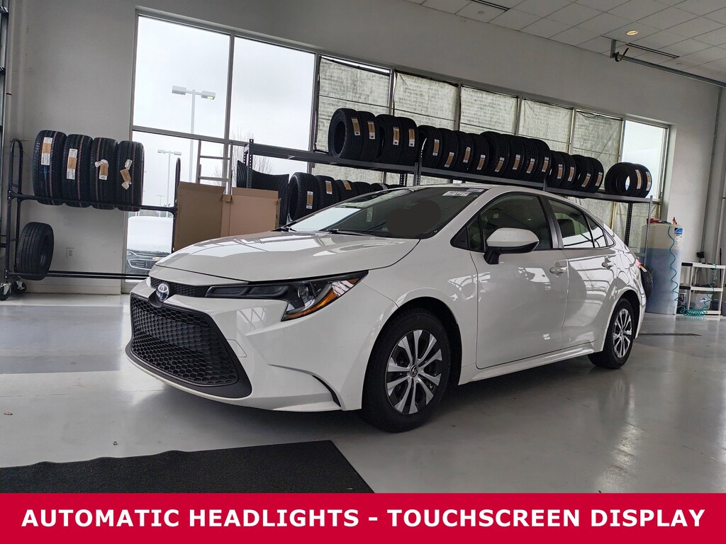 Used 2022 Toyota Corolla Hybrid LE CVT Car