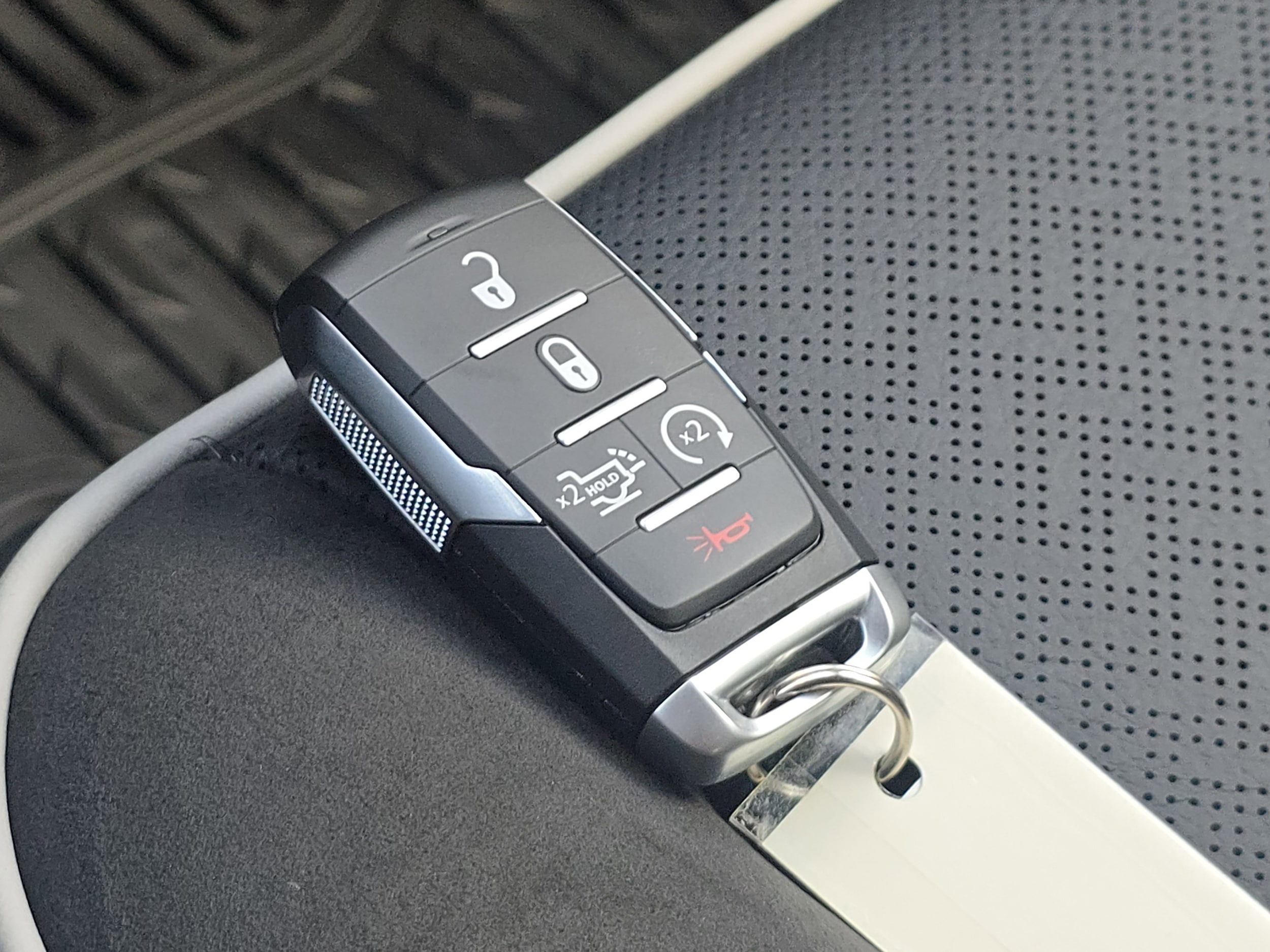 2026 RAM 1500 Laramie - Photo 34
