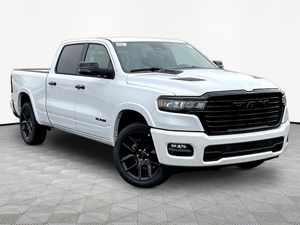 New 2026 Ram 1500 LARAMIE CREW CAB 4X4 6'4 BOX Pickup