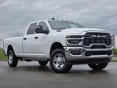 2025 Ram 3500 TRADESMAN CREW CAB 4X4 8' BOX Pickup