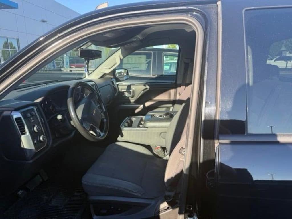 Used 2019 Chevrolet Silverado 1500 LD 4WD Double Cab LT w/1LT Truck