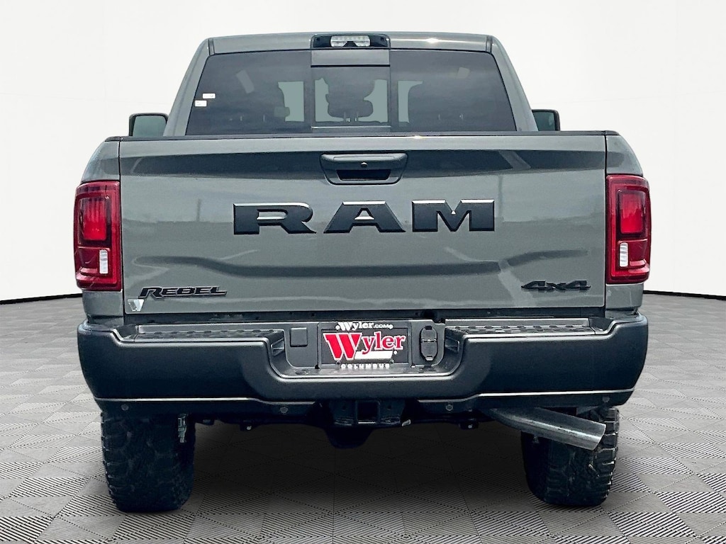 New 2026 Ram 2500 REBEL CREW CAB 4X4 6'4 BOX Pickup