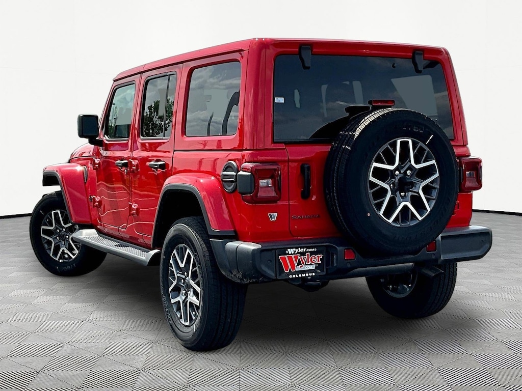 New 2025 Jeep Wrangler 4-DOOR SAHARA Sport Utility