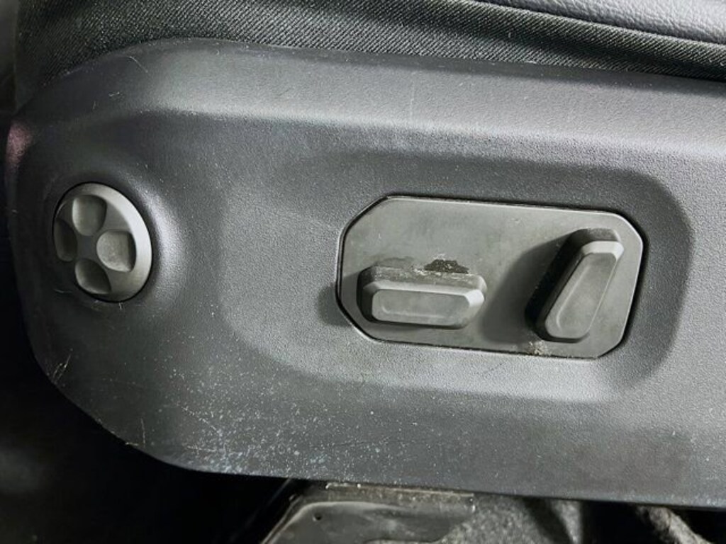 Used 2024 Jeep Wrangler