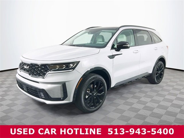 2022 Kia Sorento SX photo 2