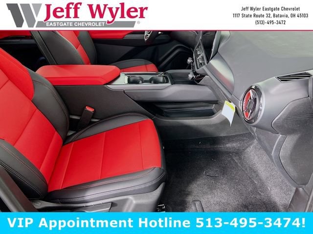 2025 Chevrolet Equinox EV RS - Photo 21