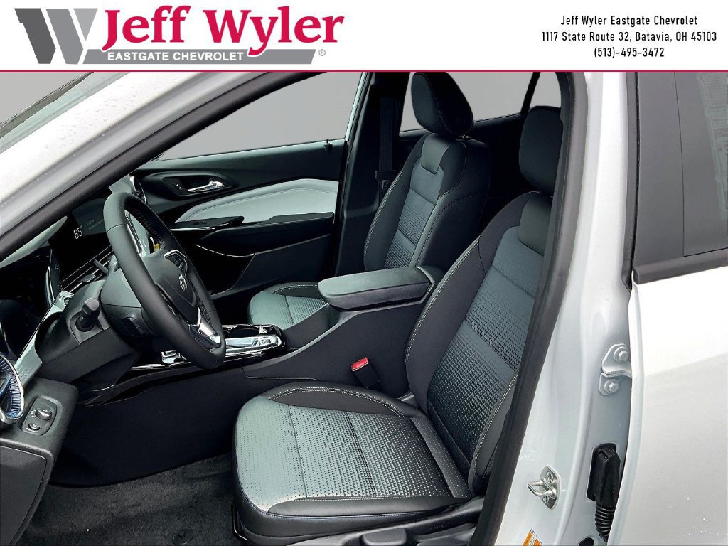 2026 Chevrolet Trax LT - Photo 16
