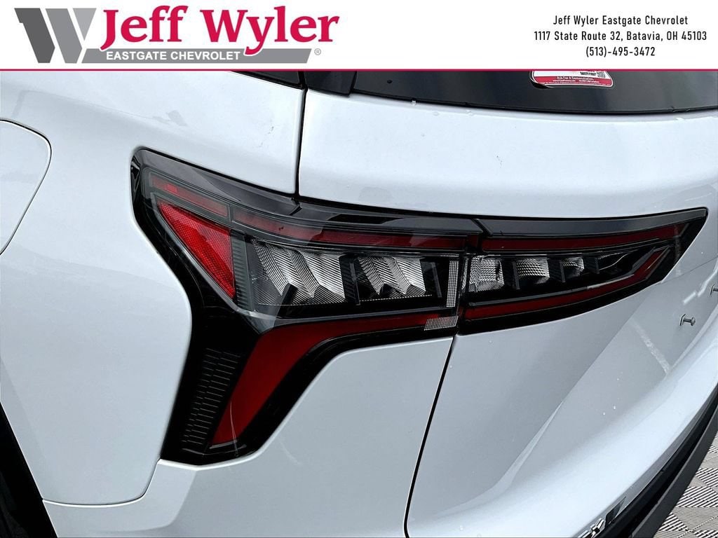 2026 Chevrolet Equinox LT - Photo 13