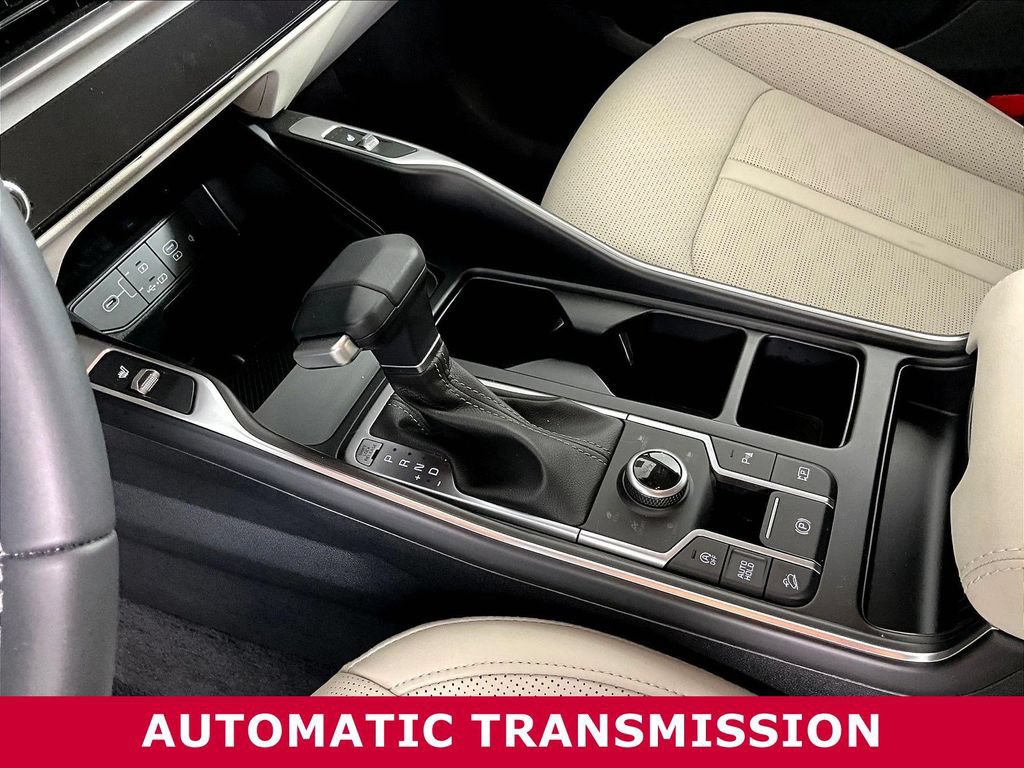 2025 Kia Sorento S - Photo 16