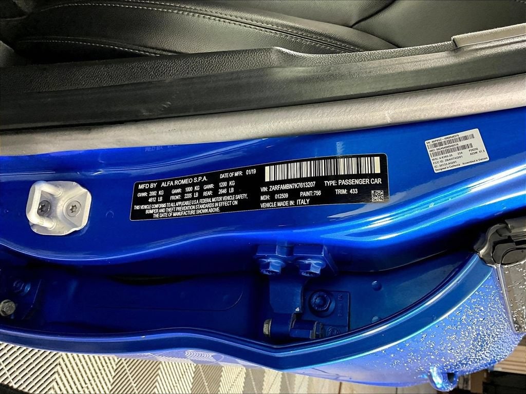 2019 Alfa Romeo Giulia Ti - Photo 19