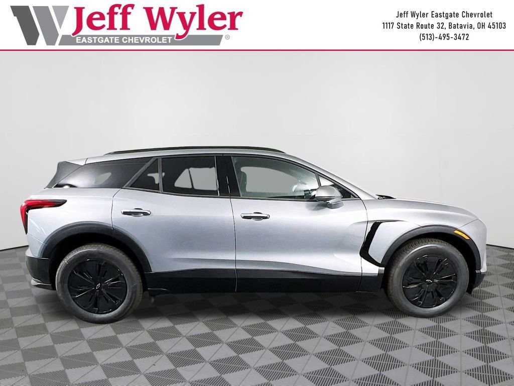 2025 Chevrolet Blazer EV LT - Photo 30