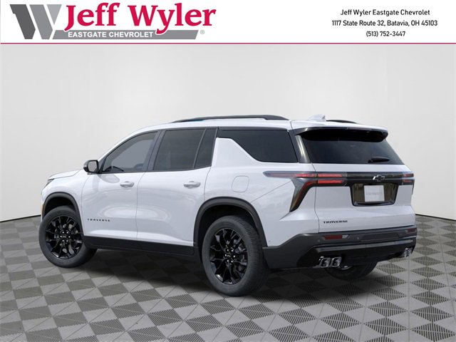 2026 Chevrolet Traverse photo 3