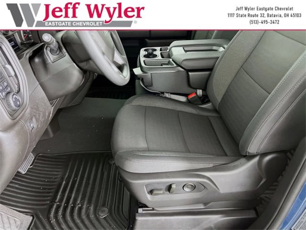 New 2025 Chevrolet Silverado 2500 HD Custom Truck