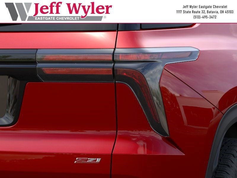 2027 Chevrolet Traverse Z71 - Photo 11