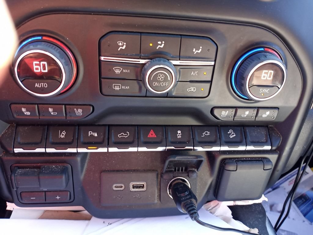 2022 Chevrolet Silverado 2500HD High Country - Photo 20