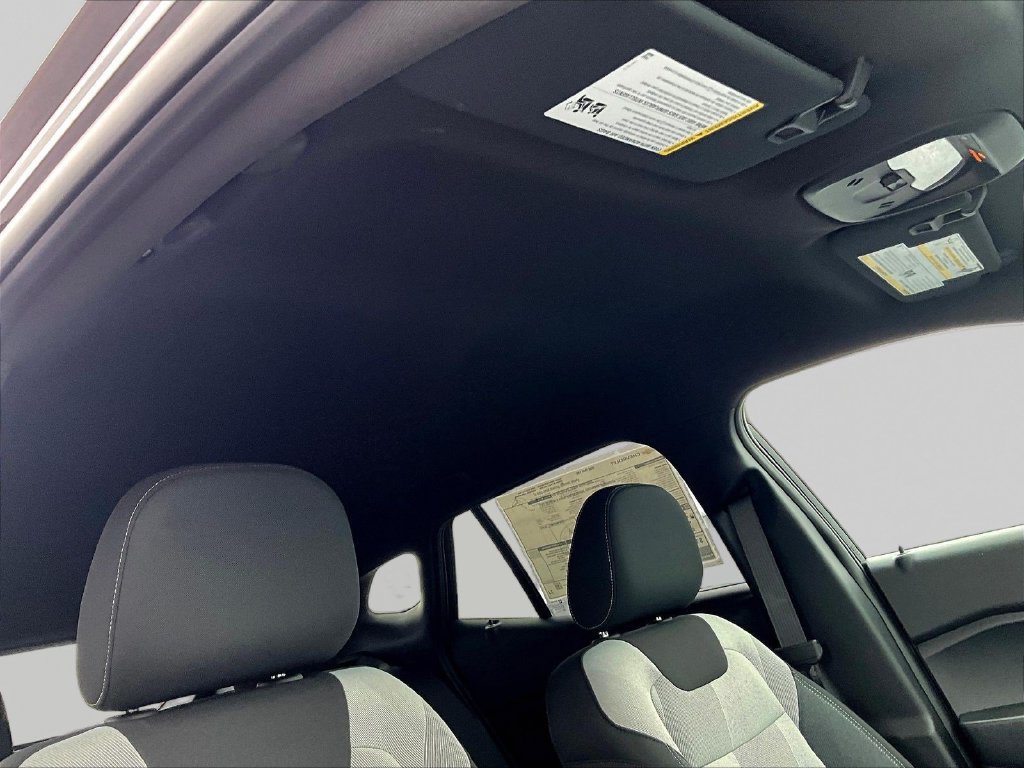 2026 Chevrolet Trax RS - Photo 12