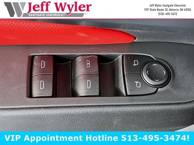 2025 Chevrolet Equinox EV RS - Photo 19