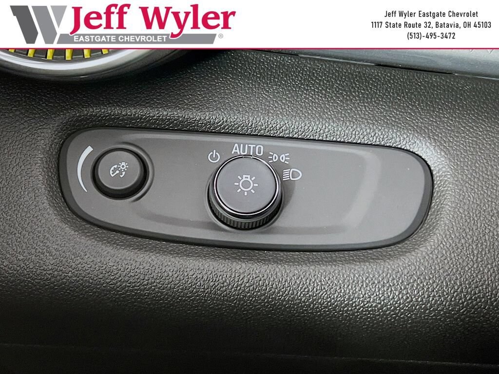 2026 Chevrolet Trax LT - Photo 12