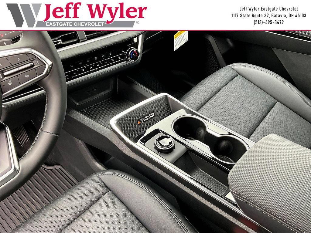 2026 Chevrolet Equinox LT - Photo 11
