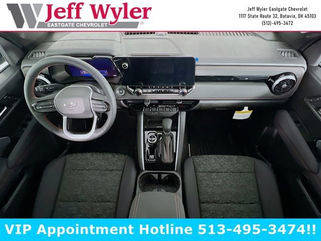 2025 Chevrolet Colorado Z71 - Photo 18