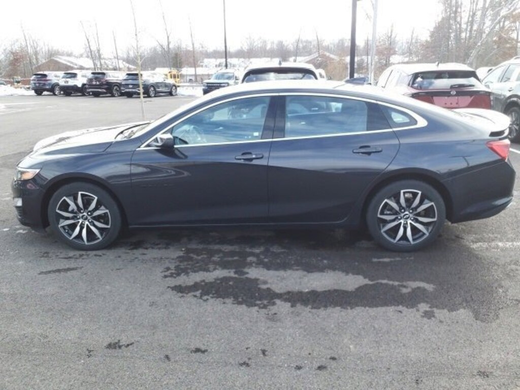 Used 2022 Chevrolet Malibu Car