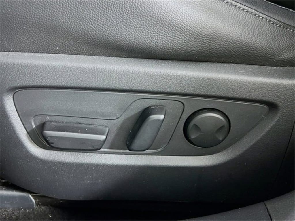 Used 2024 Mazda CX-50