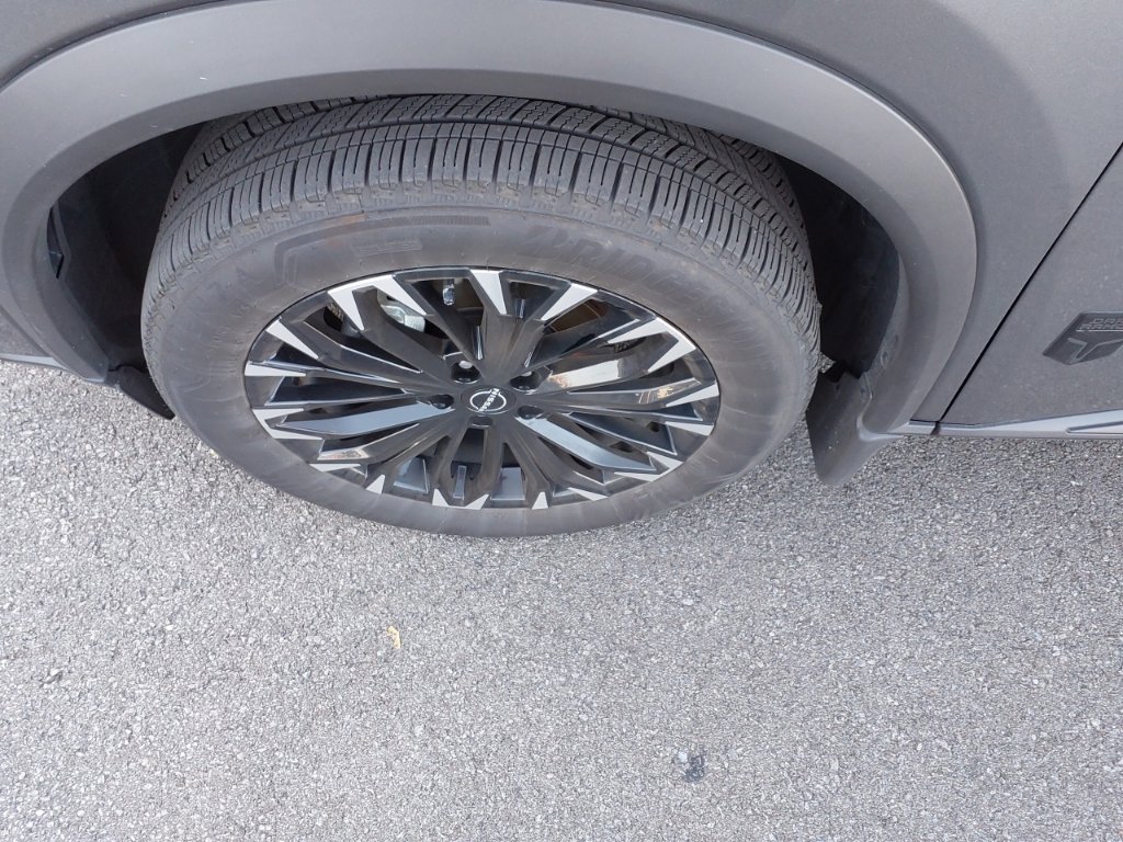 2026 Nissan Rogue Dark Armor - Photo 12