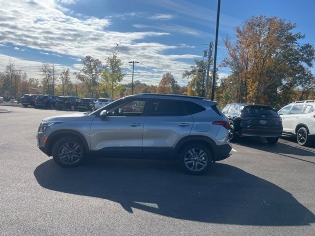 Used 2023 Kia Seltos