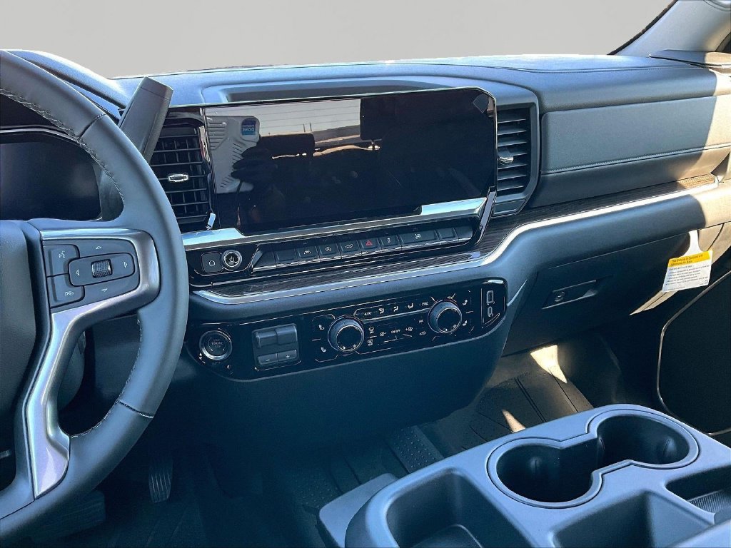 2026 Chevrolet Silverado 1500 LT - Photo 10