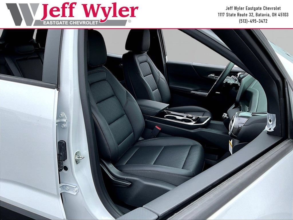 2026 Chevrolet Equinox LT - Photo 17