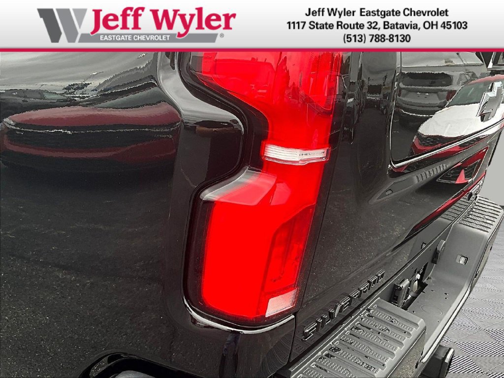 2026 Chevrolet Silverado 2500 HD ZR2 - Photo 14