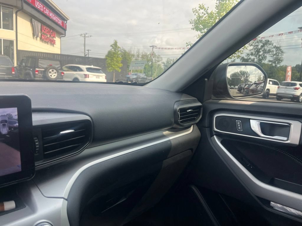 2022 Ford Explorer XLT - Photo 22