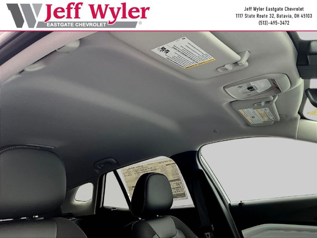 2026 Chevrolet Trax LT - Photo 12