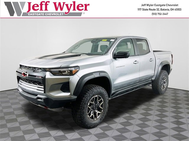 2025 Chevrolet Colorado ZR2 photo 2