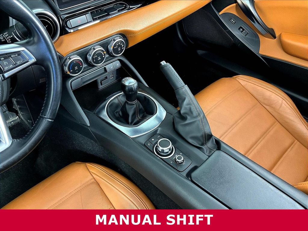 2019 FIAT 124 Spider Lusso - Photo 16