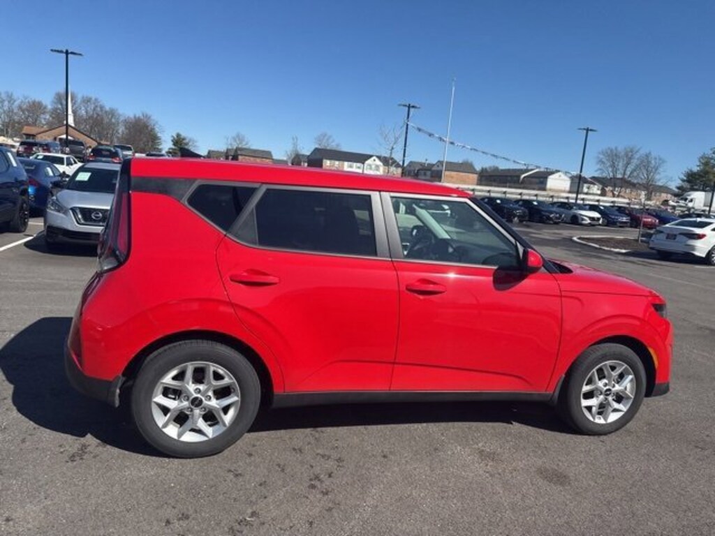 Used 2025 Kia Soul