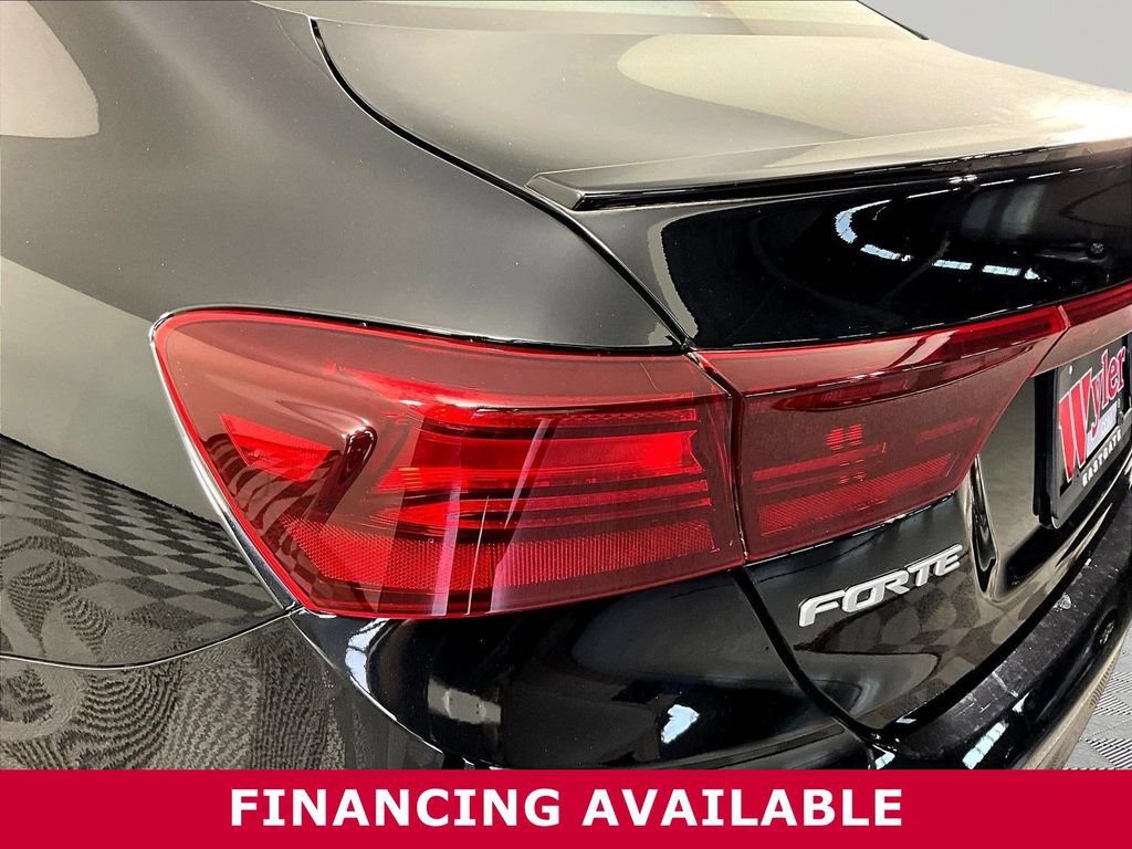 2023 Kia Forte GT-Line - Photo 22