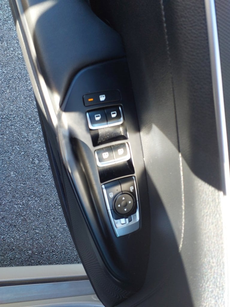 2022 Kia K5 GT-Line - Photo 12