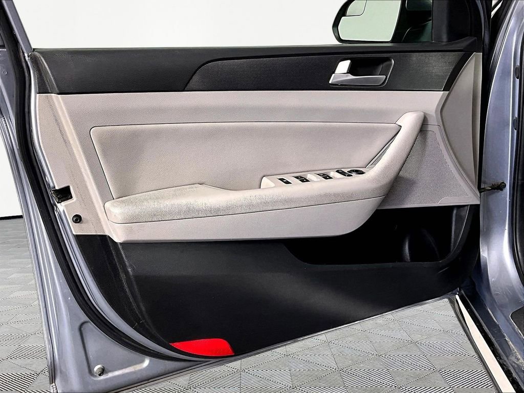 2017 Hyundai Sonata Sport - Photo 19