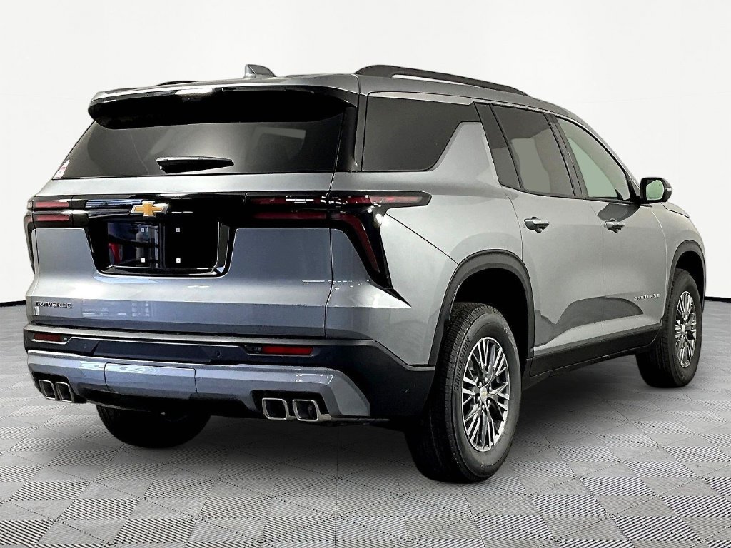 2026 Chevrolet Traverse LT - Photo 6
