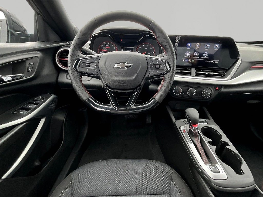 2026 Chevrolet Trax RS - Photo 8