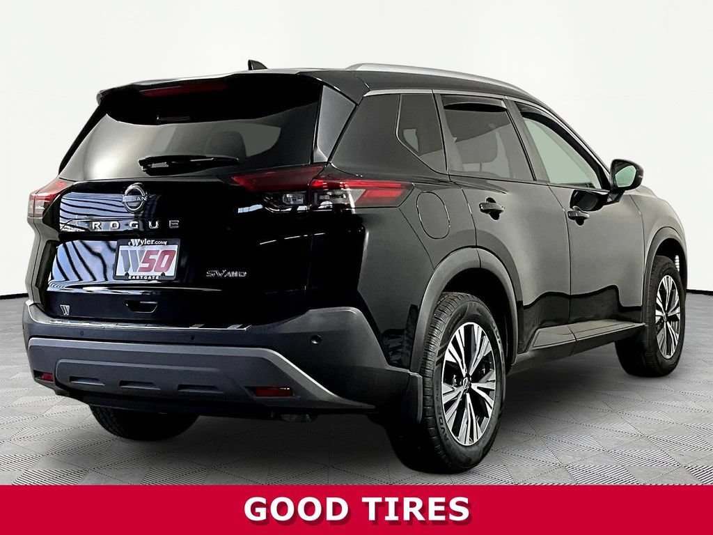 2022 Nissan Rogue SV - Photo 6