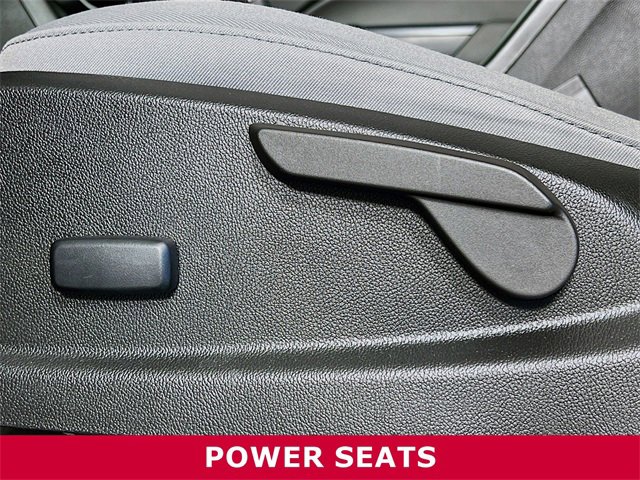 2022 Chevrolet Colorado Work Truck photo 4