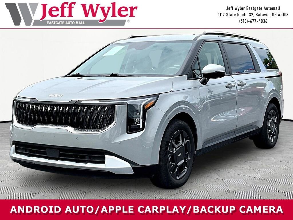 Used 2025 Kia Carnival Hybrid