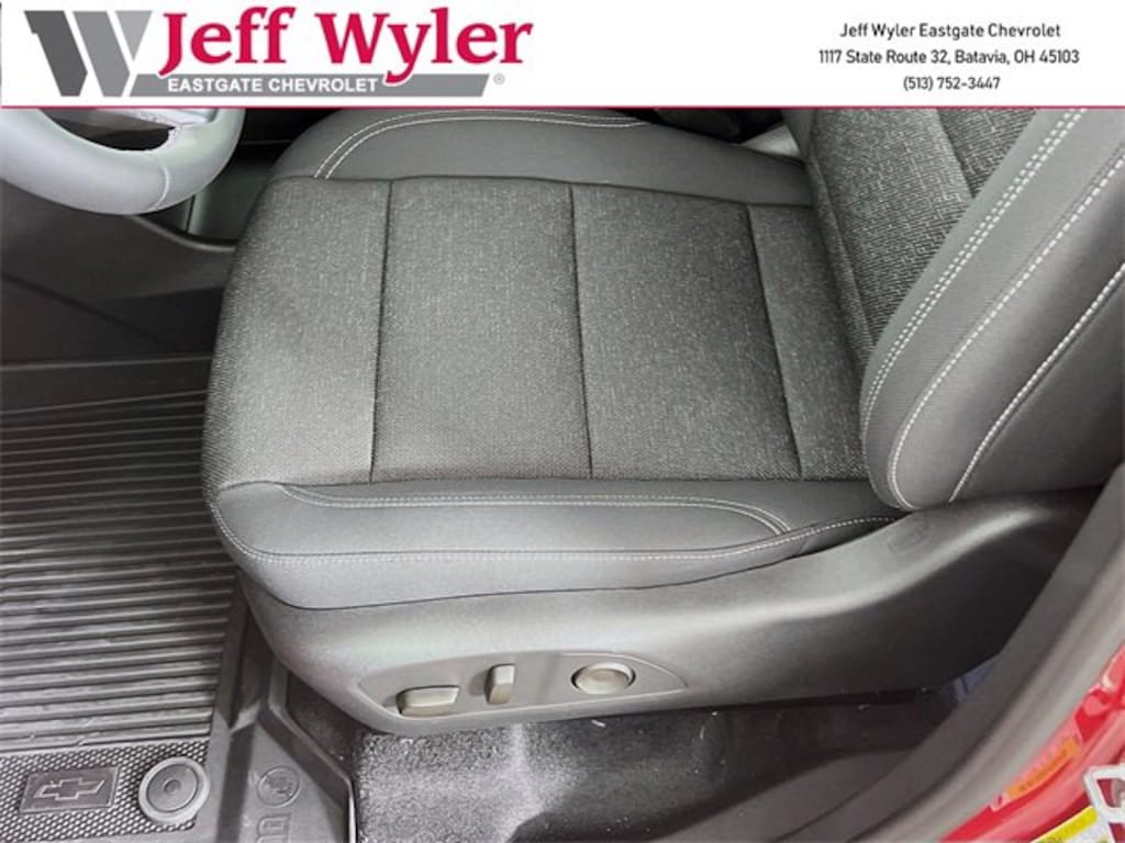 New 2026 Chevrolet Traverse LT SUV