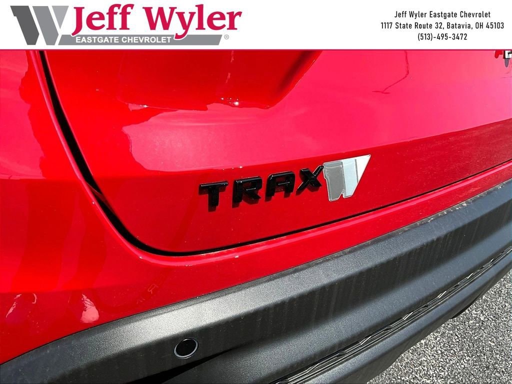 2026 Chevrolet Trax LT - Photo 12
